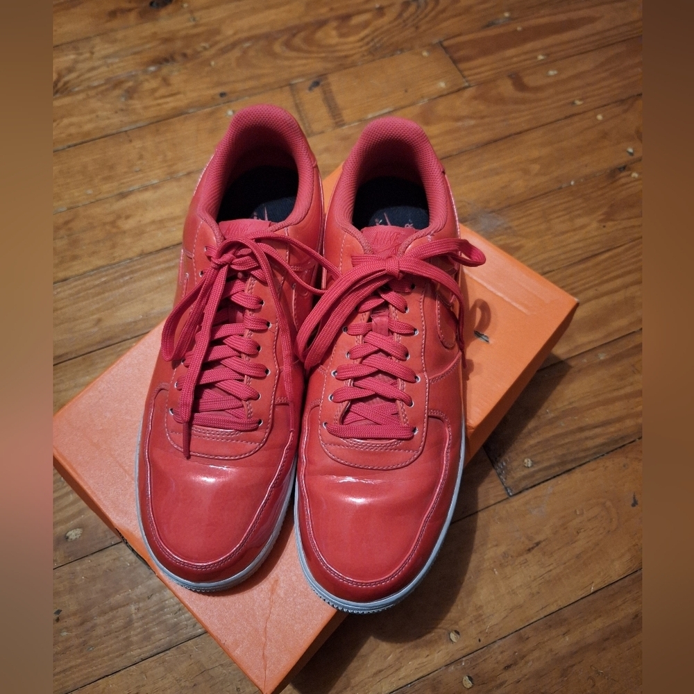 Nike Air Force 1 Low Ultraviolet Siren Red Mens Size 11